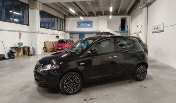LANCIA YPSILON 1.0 70CV HYBRID GOLD pieno