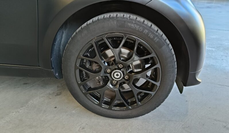 SMART FORTWO 0.9 90CV TWINAMIC SUPER PASSION EDIZIONE LIM. BERLIN BLACK pieno