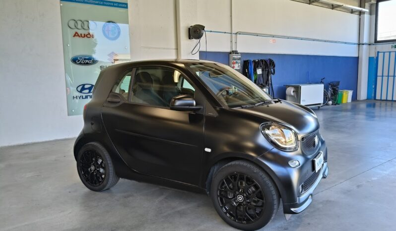 SMART FORTWO 0.9 90CV TWINAMIC SUPER PASSION EDIZIONE LIM. BERLIN BLACK pieno