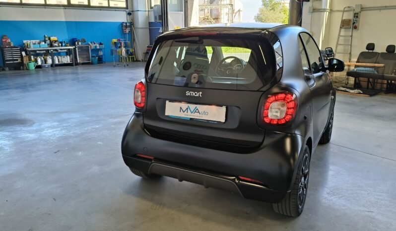 SMART FORTWO 0.9 90CV TWINAMIC SUPER PASSION EDIZIONE LIM. BERLIN BLACK pieno