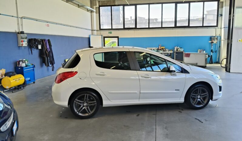 Peugeot 308 1.6 8V e-HDi 112CV Stop&Start 5p. Active SPORTIUM pieno